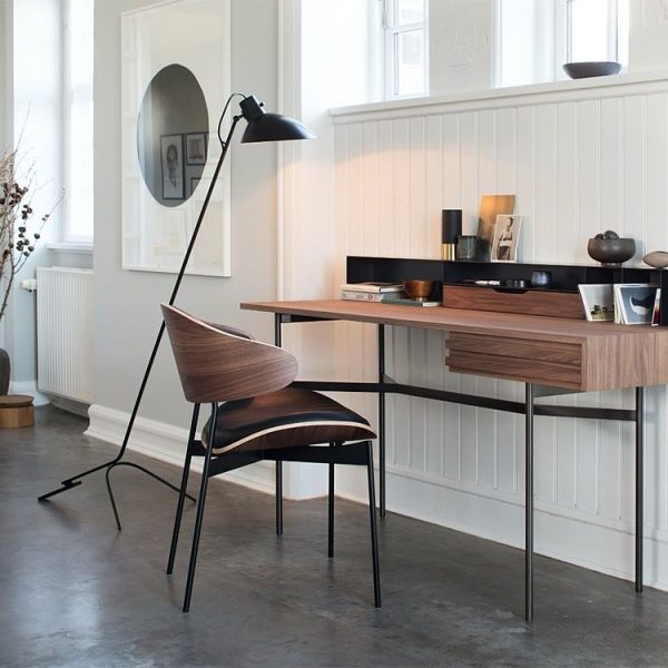 More-Harri-writing desk-1