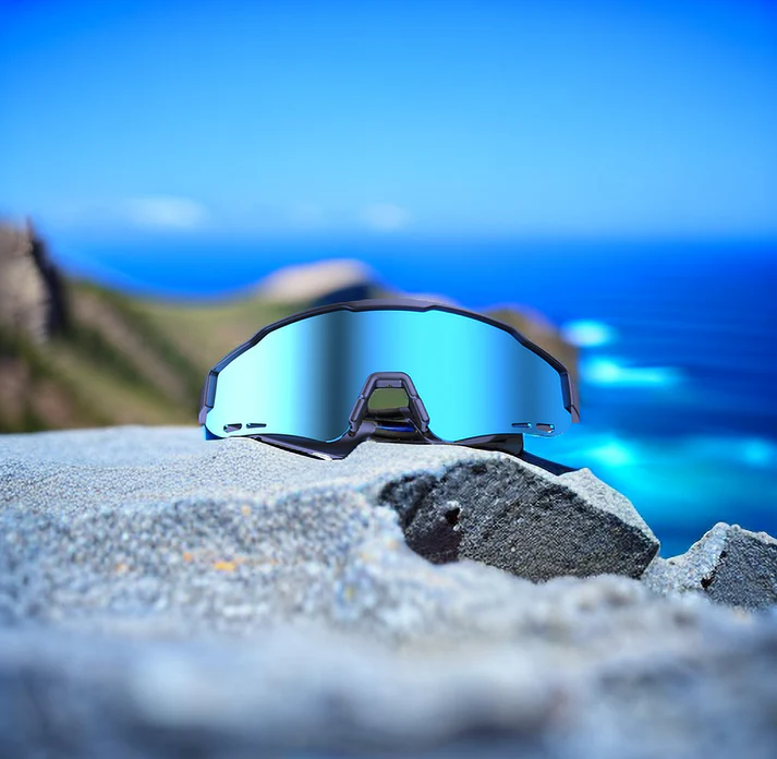 wind-ii-bluetooth-cycling-glasses-lifestyle-1